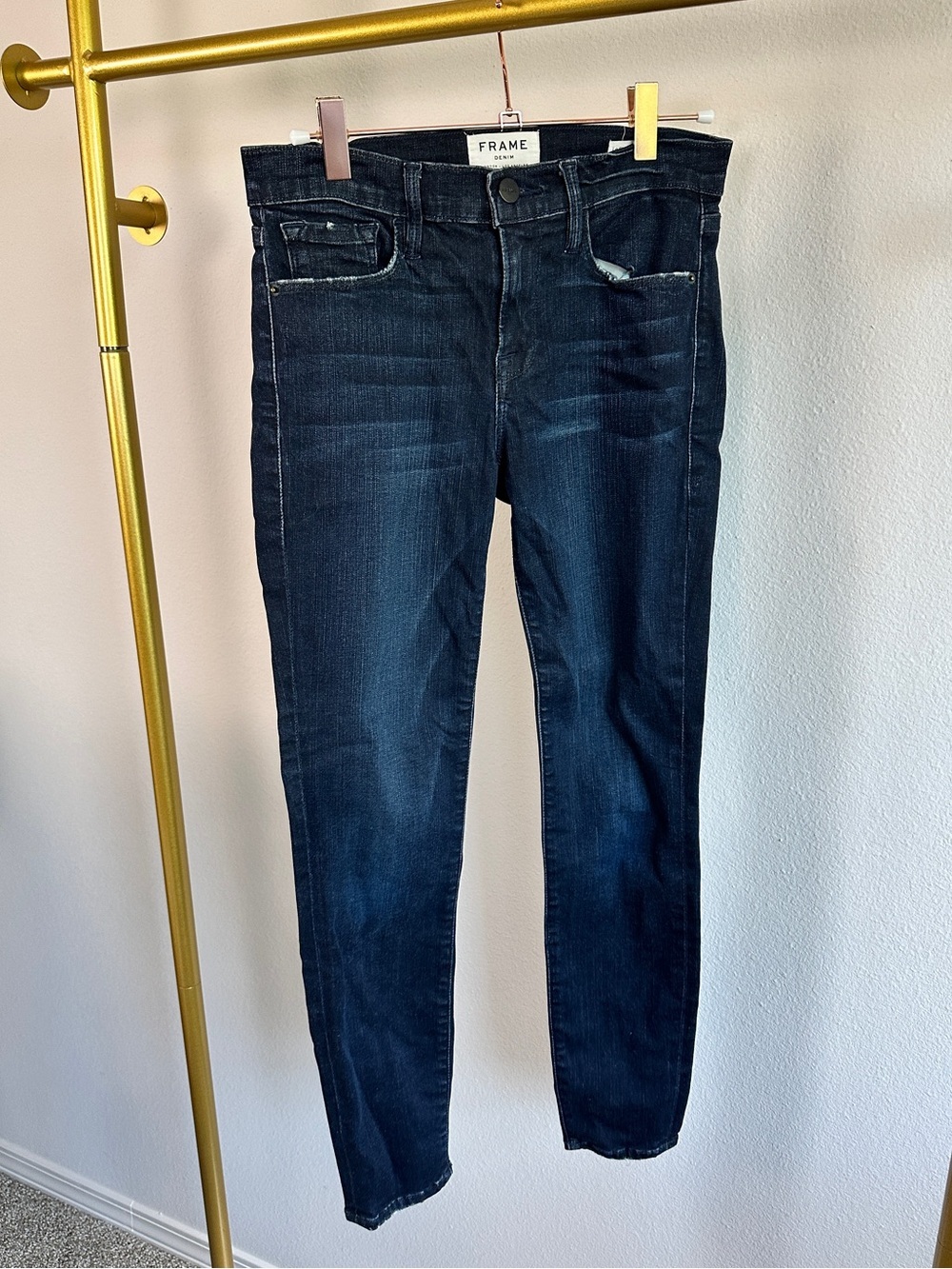Frame Denim Le Skinny de Jeanne Crop St Jones